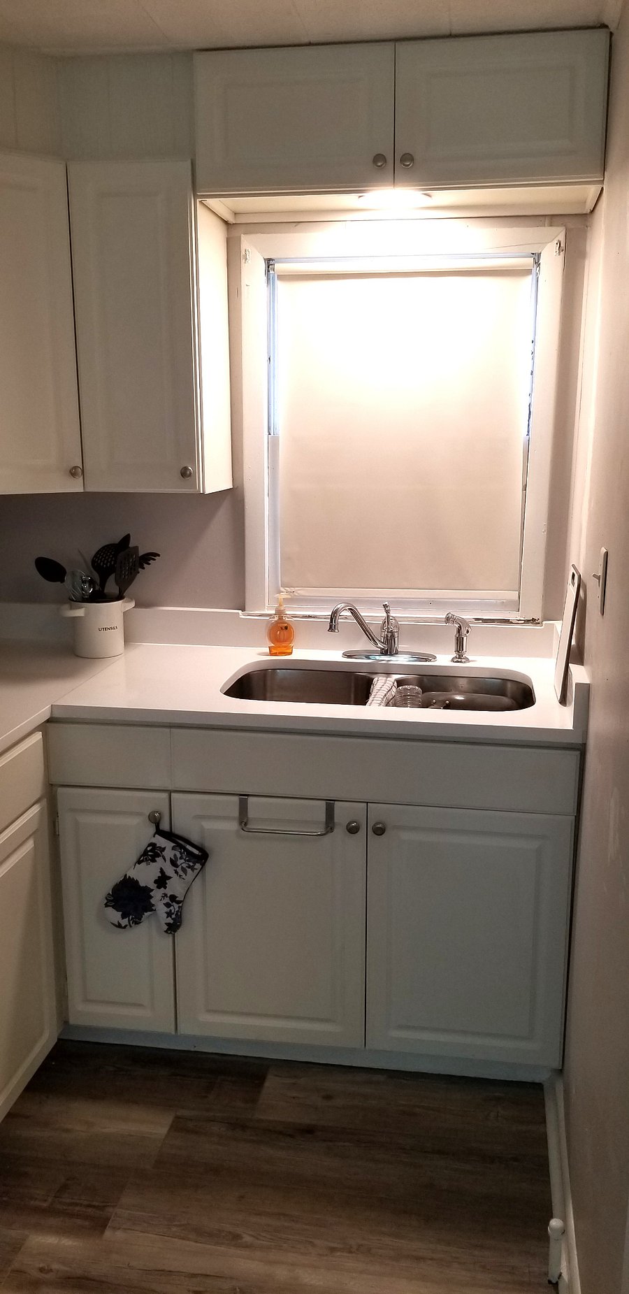 Cottage new Faucets & Counter tops