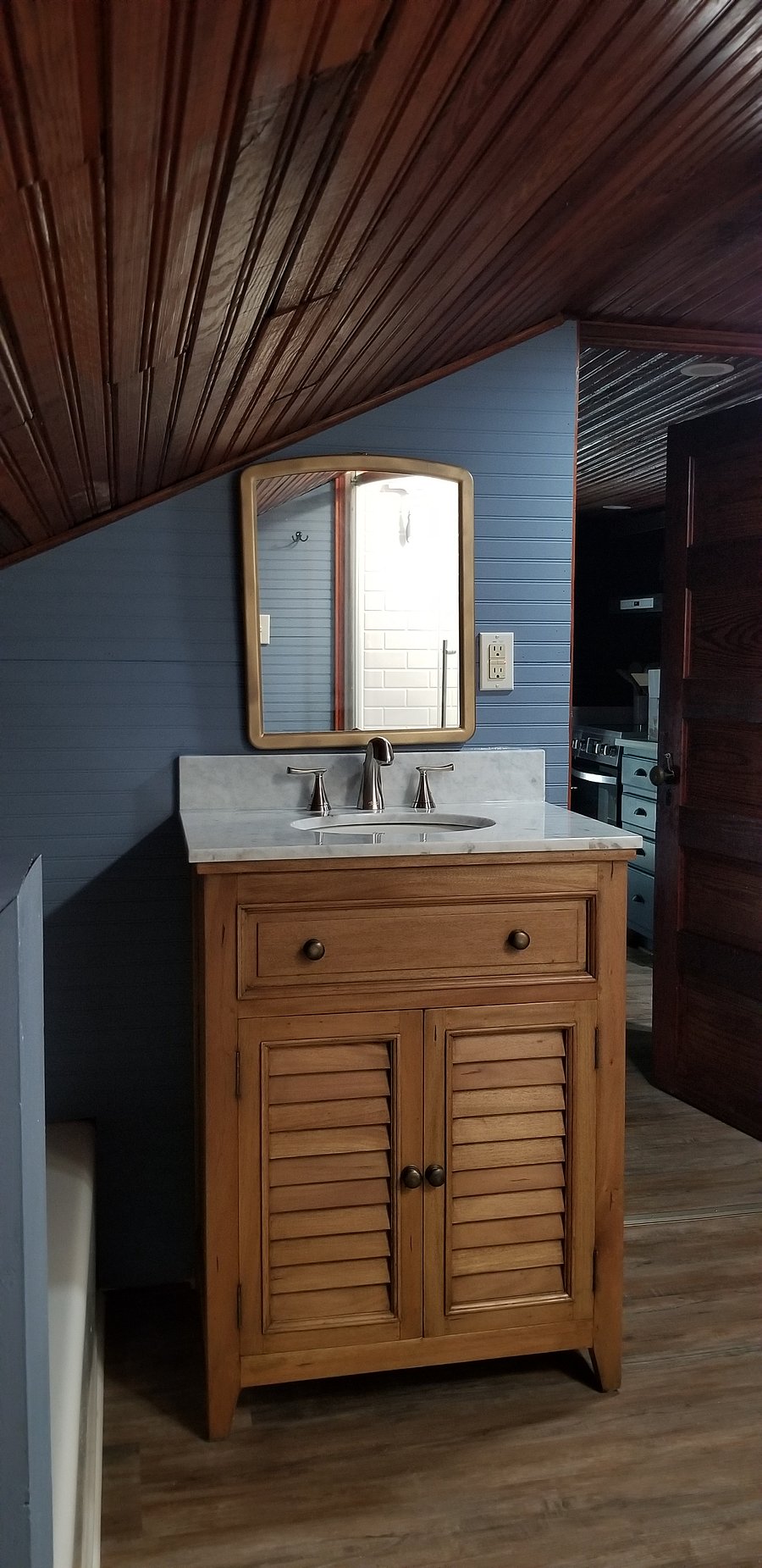 Perch Bathroom sink
