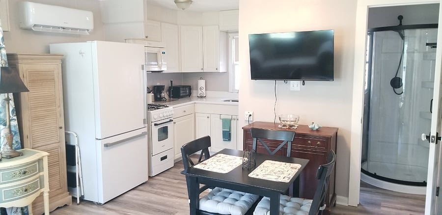 Cottage Kitchen