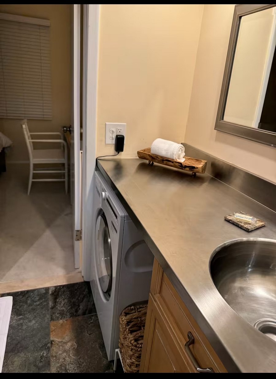 Furnished Finder property 828608_1 photo 5