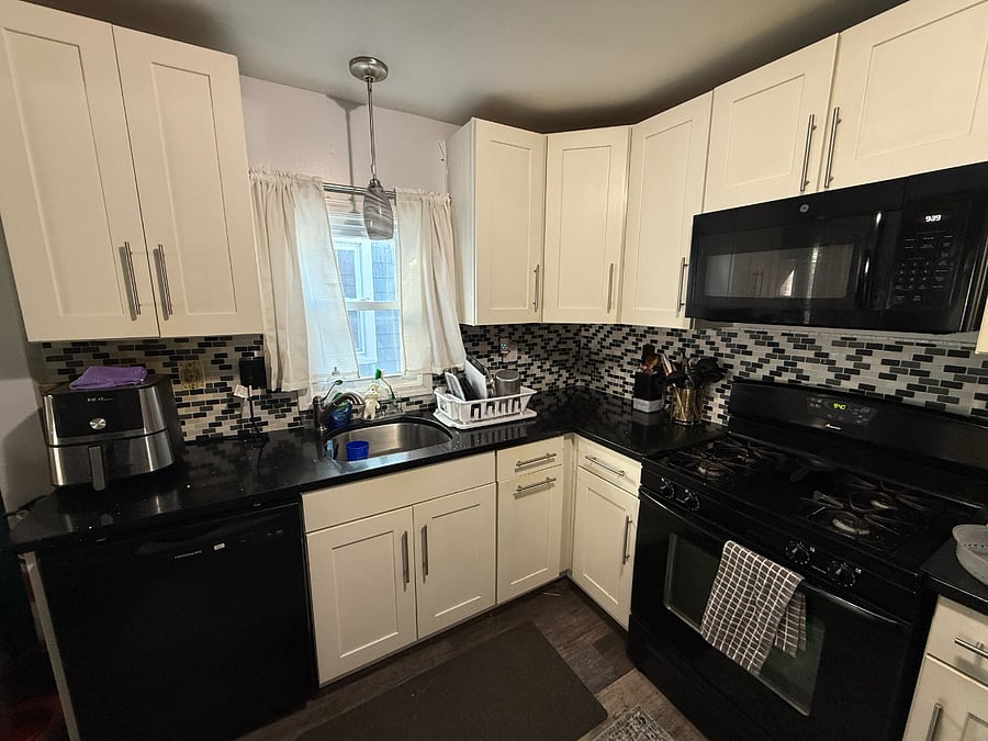Furnished Finder property 828696_1 photo 4