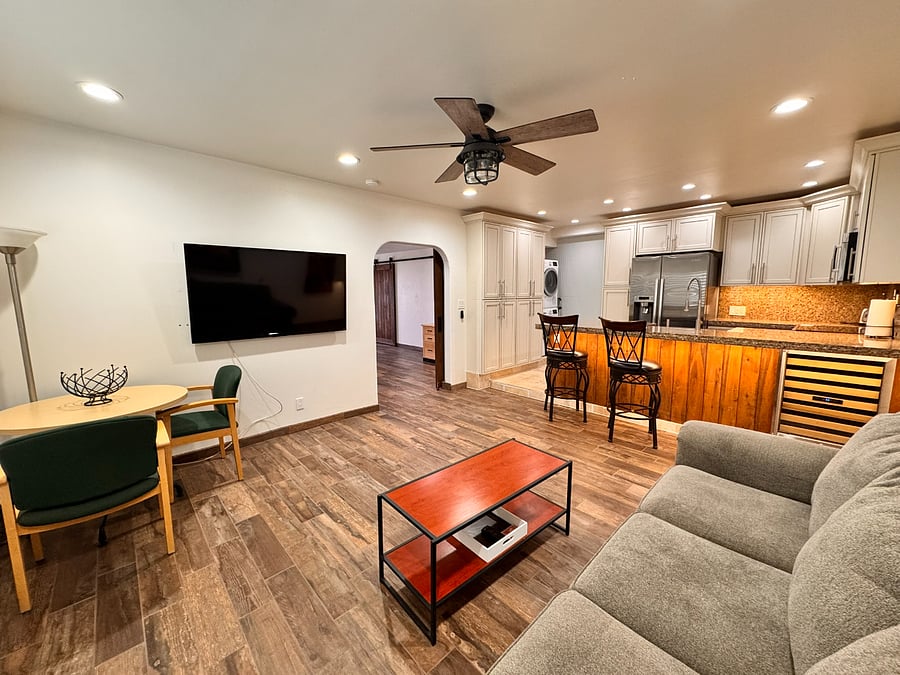 Furnished Finder property 828717_1 photo 1