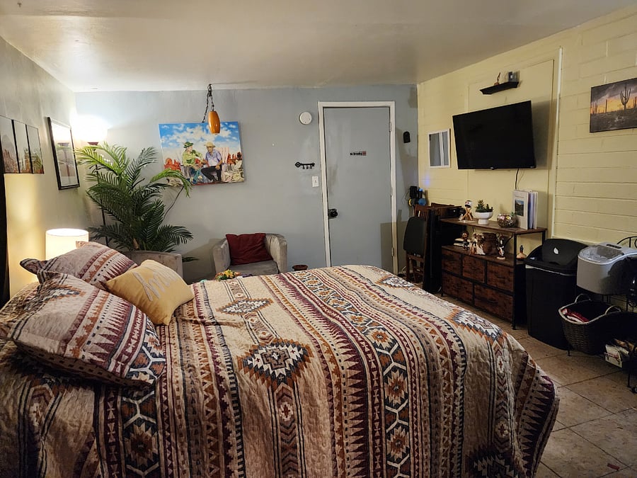 Furnished Finder property 828766_1 photo 1