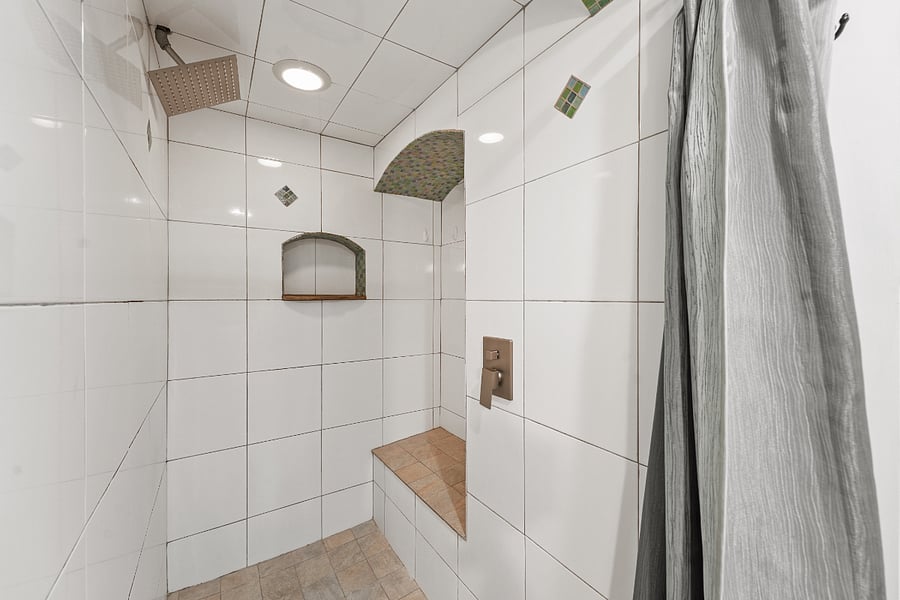 Furnished Finder property 828773_3 photo 10