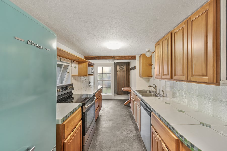 Furnished Finder property 828773_3 photo 4
