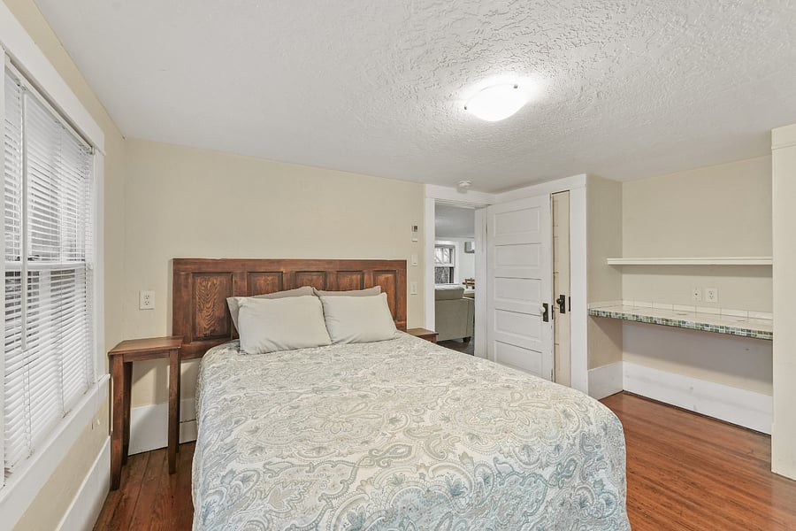 Furnished Finder property 828773_3 photo 12