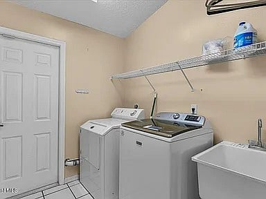 Furnished Finder property 828826_1 photo 24