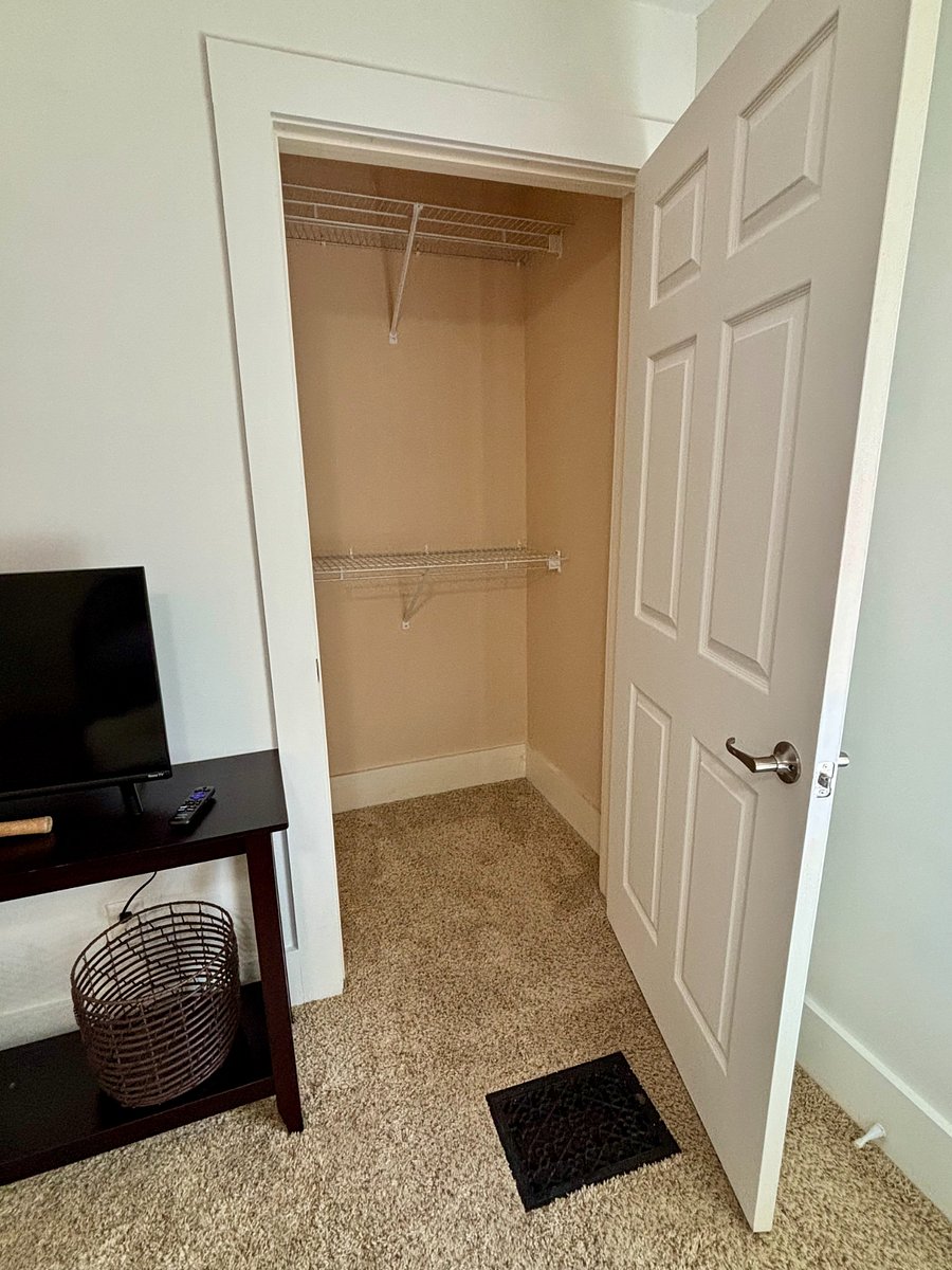 Furnished Finder property 828853_1 photo 11