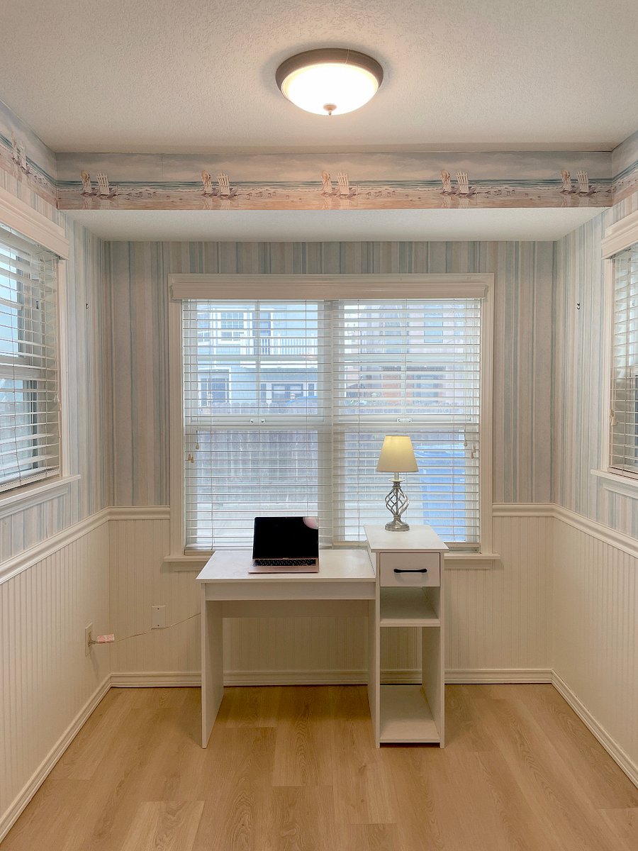 Den Or Fourth Twin Bedroom