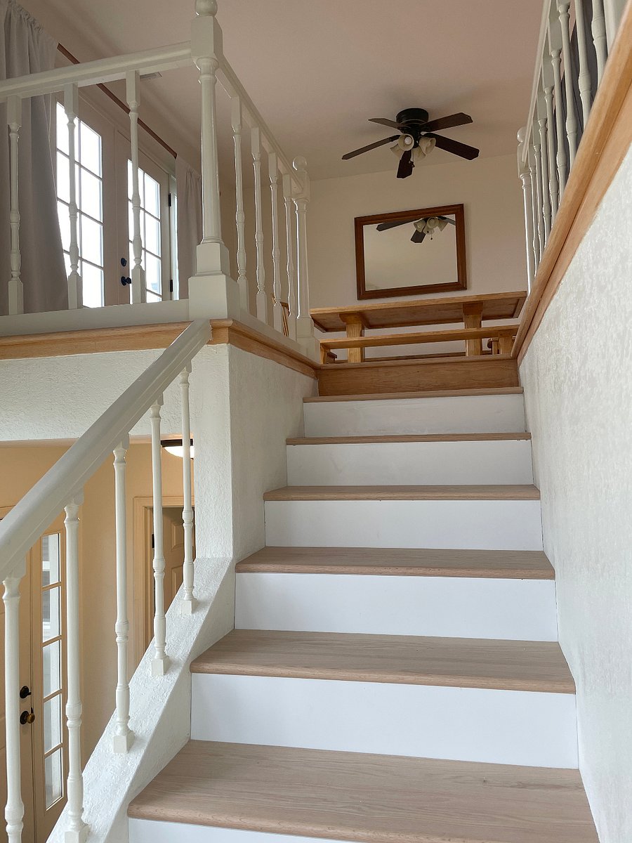 Beautiful Hardwood Stair Case