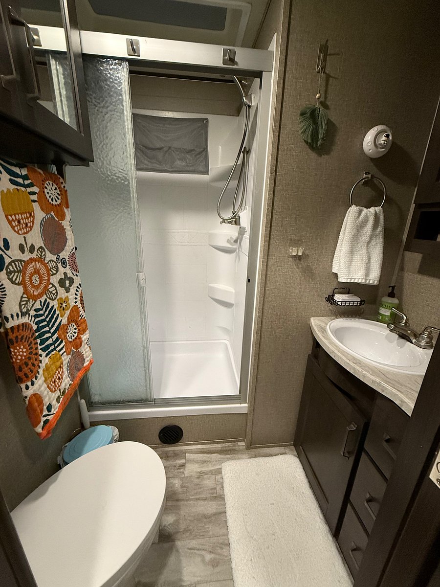 Furnished Finder property 828880_1 photo 16