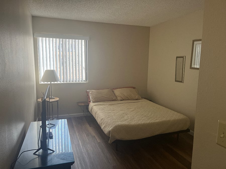 Furnished Finder property 828904_1 photo 15