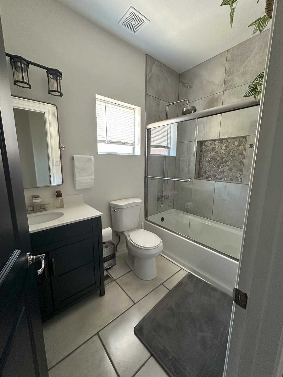 Furnished Finder property 828917_1 photo 22