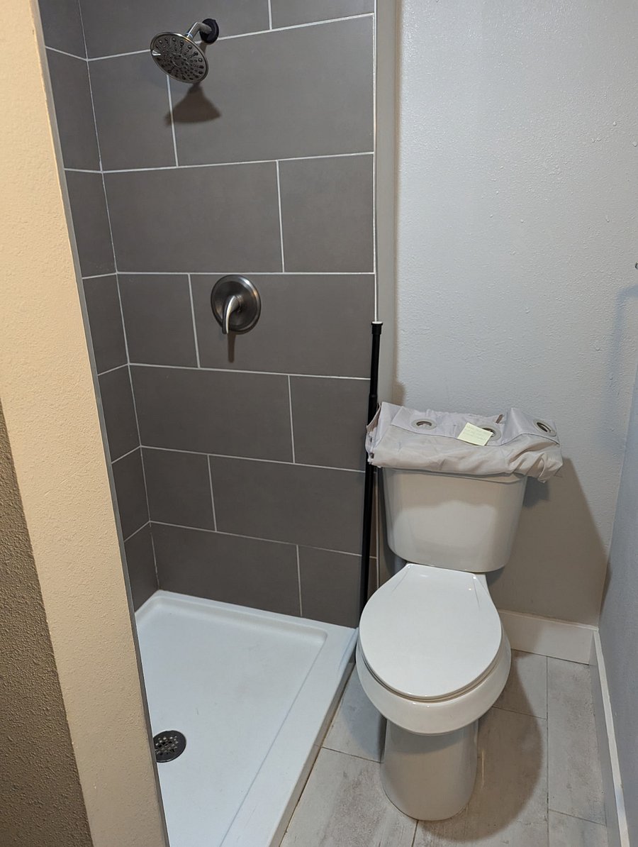 Furnished Finder property 828930_1 photo 9