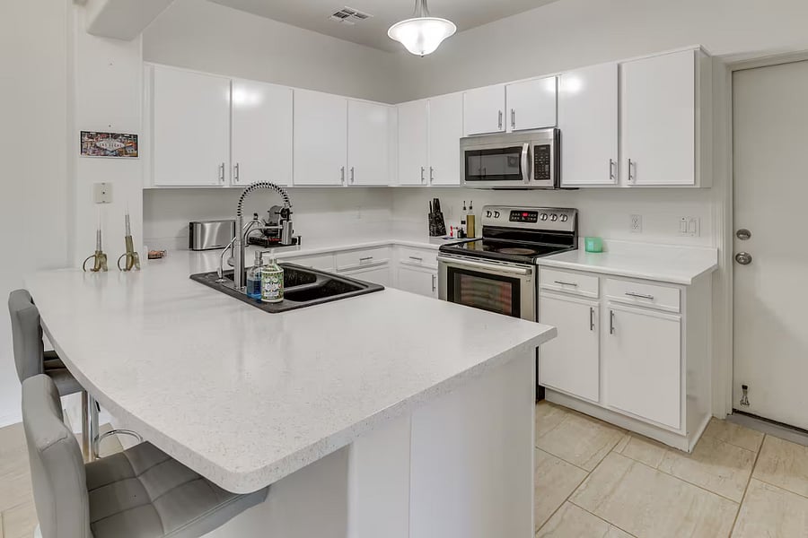 Furnished Finder property 828947_1 photo 18