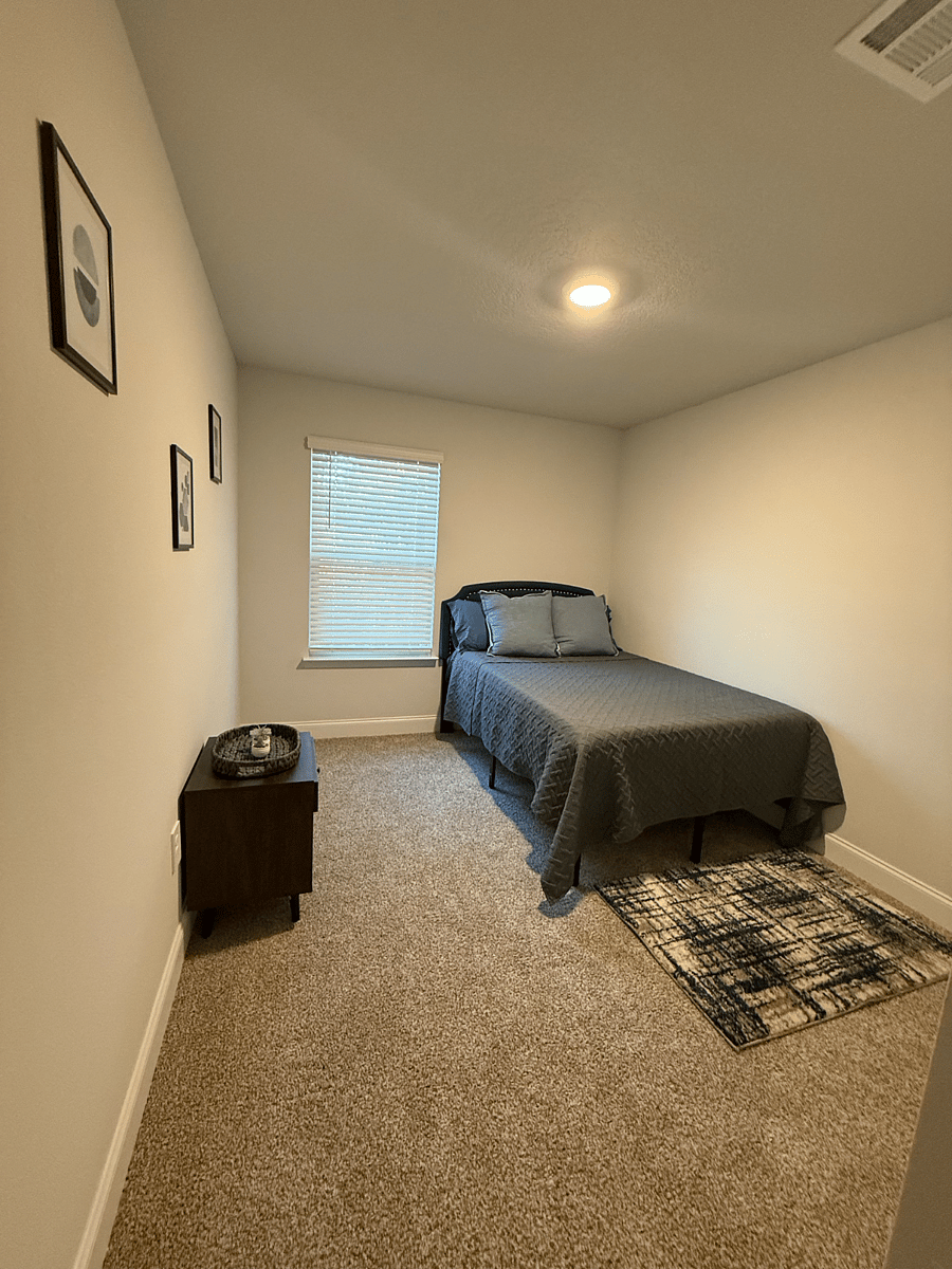 Furnished Finder property 829008_1 photo 8