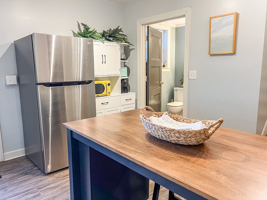 Kitchen space with pantry storage, full size kitchen appliances, kitchen basics.