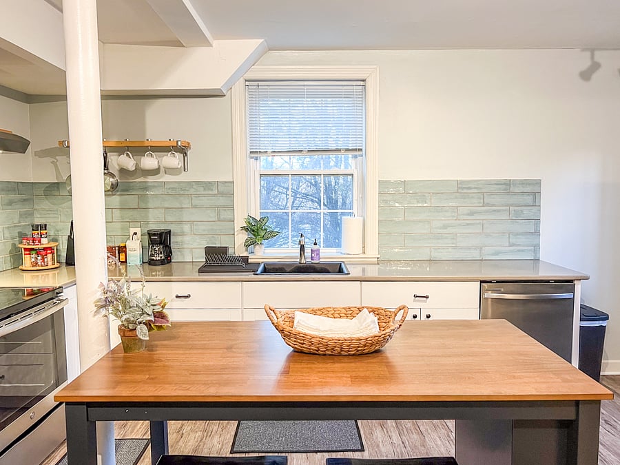 Kitchen space with pantry storage, full size kitchen appliances, kitchen basics.