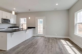 Furnished Finder property 829087_1 photo 9