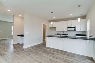 Furnished Finder property 829087_1 photo 11