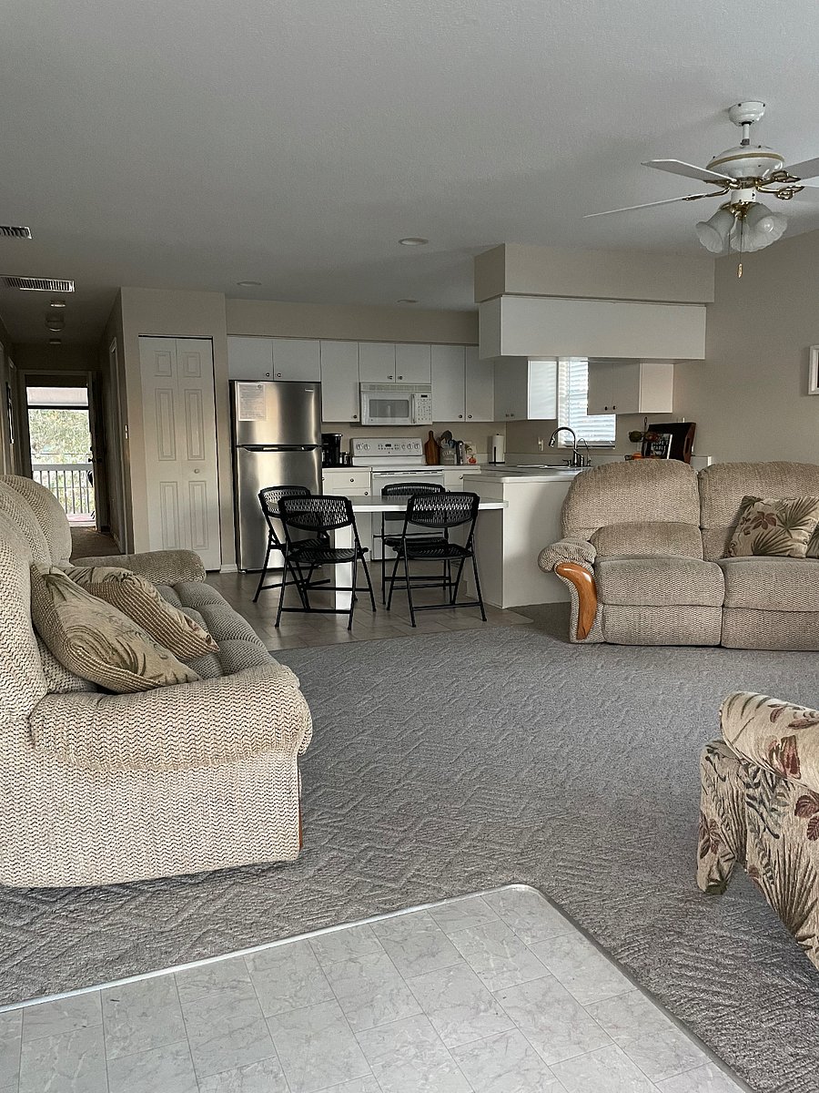 Furnished Finder property 829121_1 photo 3