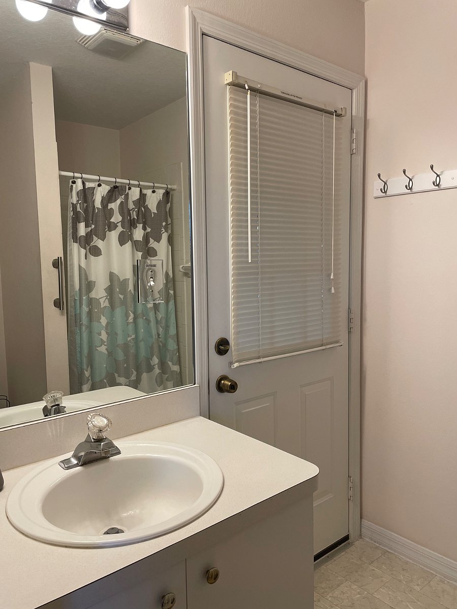 Furnished Finder property 829121_1 photo 8