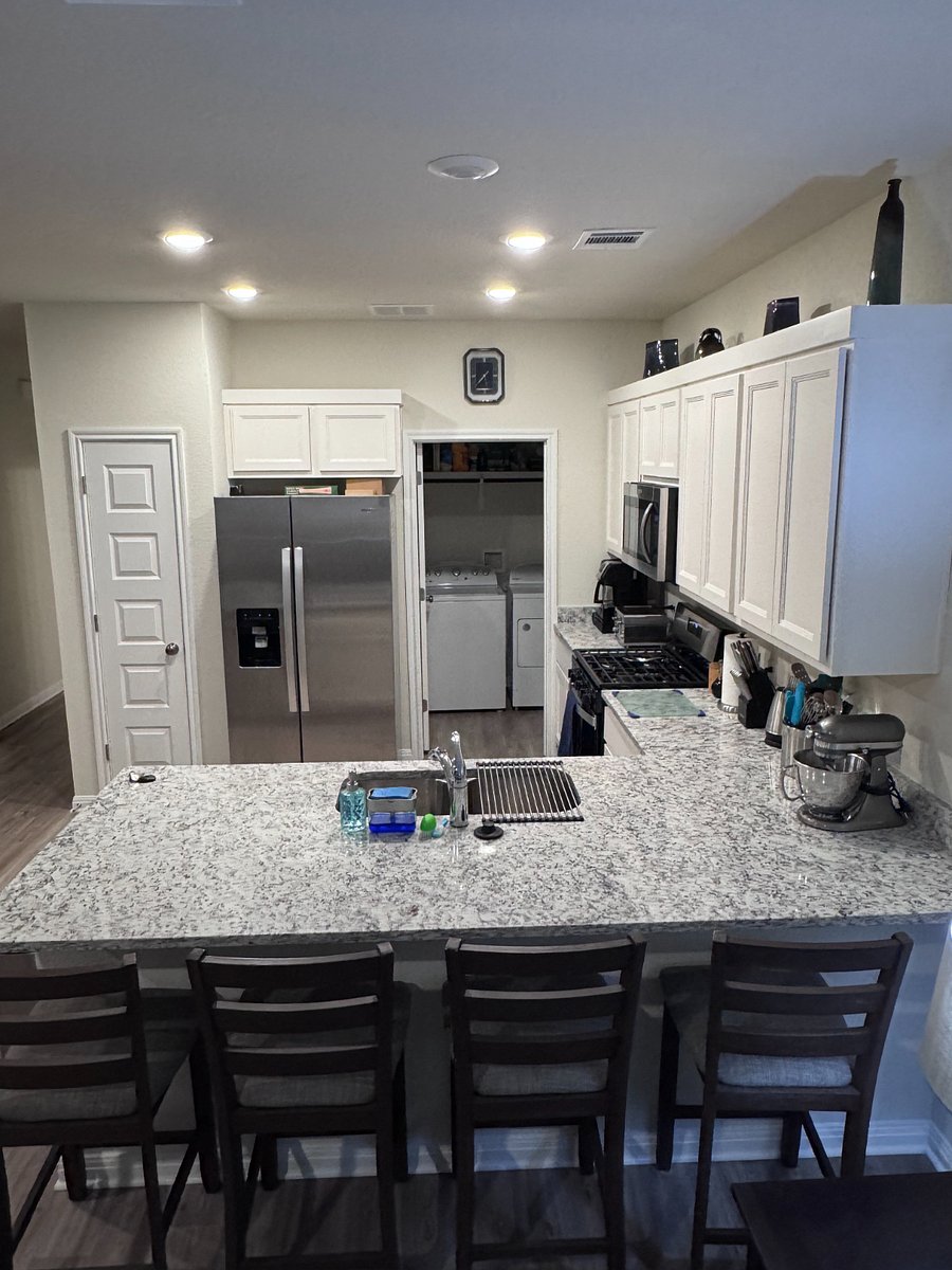 Furnished Finder property 829163_1 photo 5
