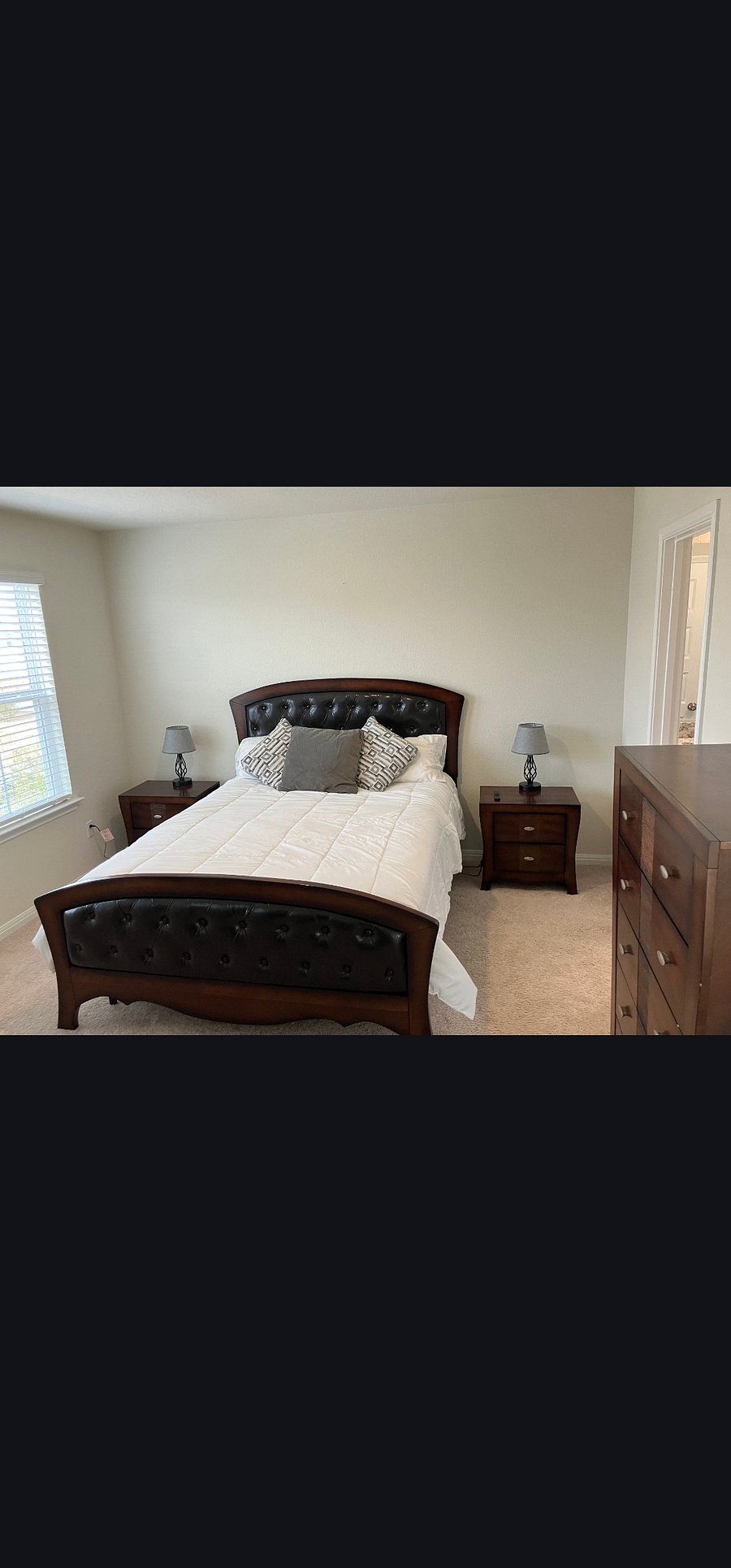 Master bedroom 2nd floor, Queen bed, nightstand and lamp on each side