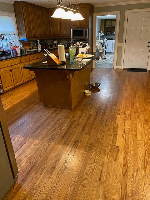 Huge kitchen - laundry room is through there.