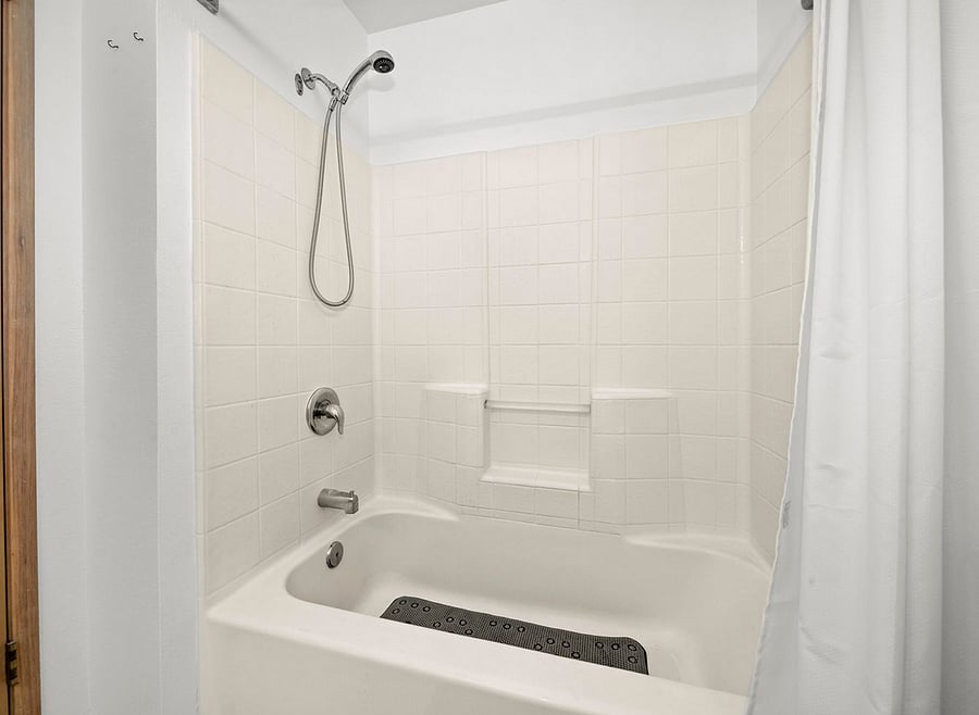 Furnished Finder property 829213_1 photo 17