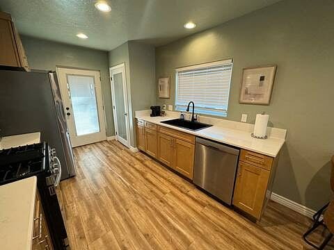 Furnished Finder property 829217_1 photo 15