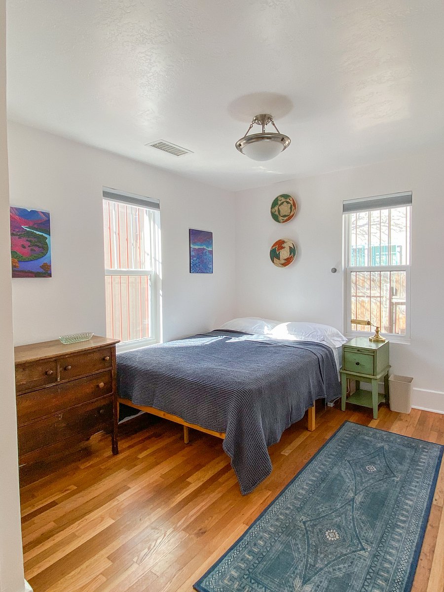 Rio Room - brand new linens and queen sized mattress (plush). All rooms are outfitted with Ruggable rugs and cellular blackout shades.