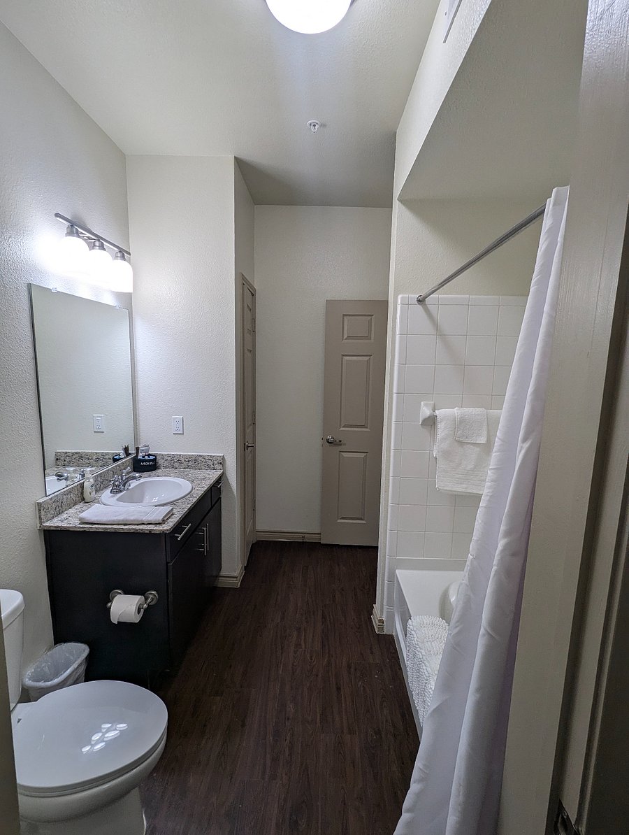 Furnished Finder property 829276_2 photo 7