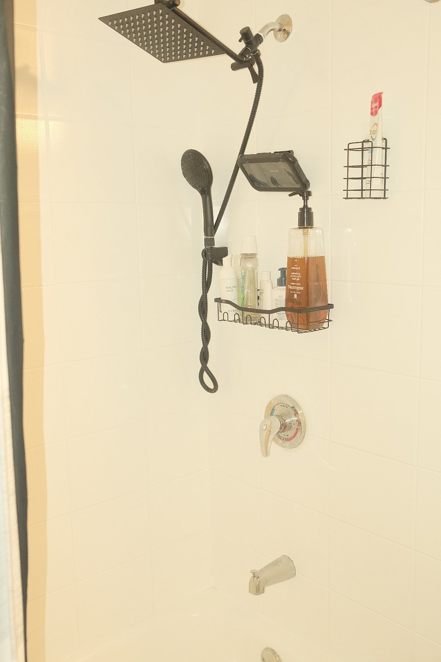 Main Bathroom Shower 