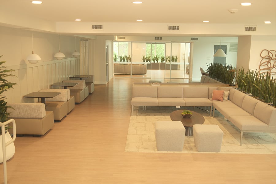 3rd floor lounge