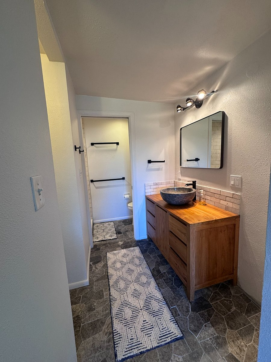 Furnished Finder property 829302_1 photo 22