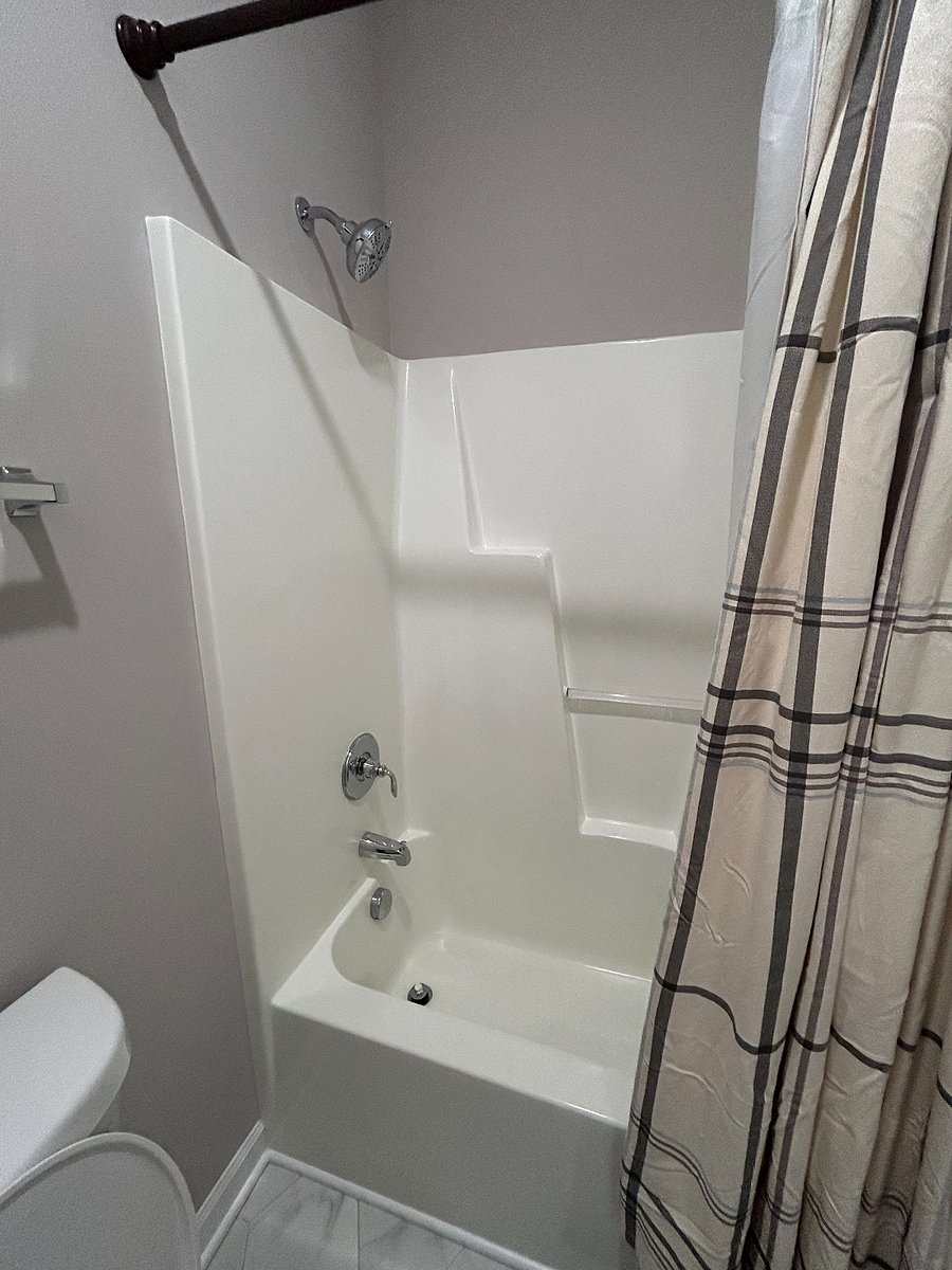 Shared bathroom toilet & shower room