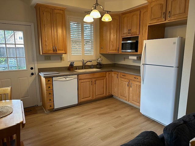 Furnished Finder property 829316_1 photo 3