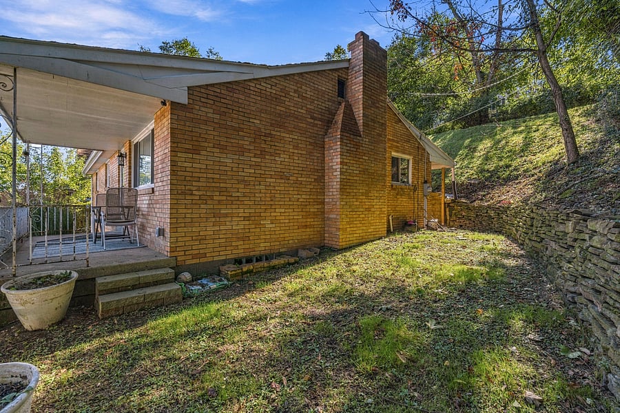 side yard