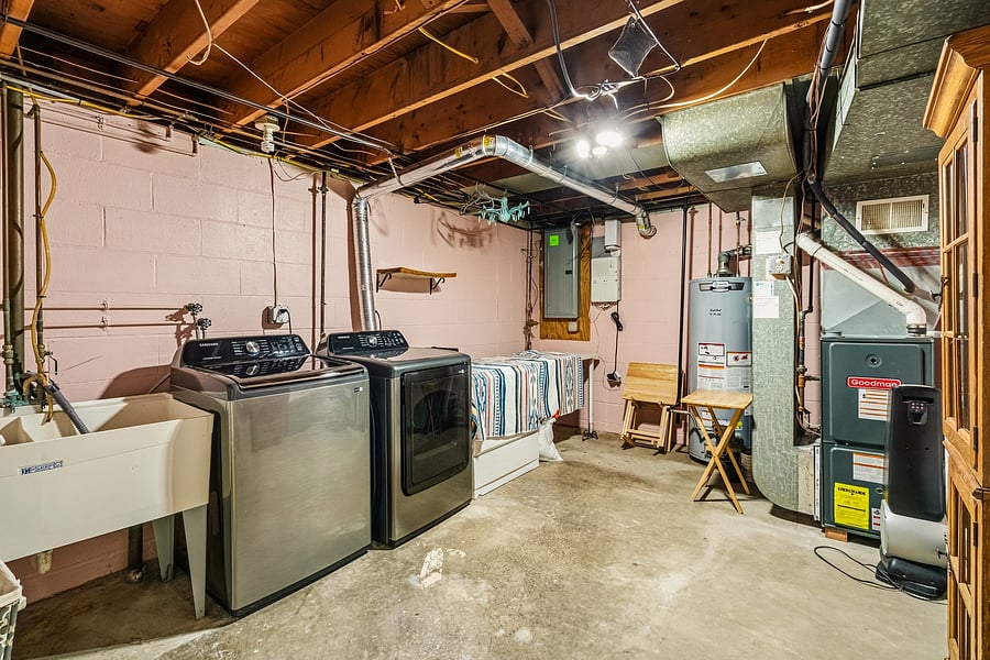 Laundry and mechanical room