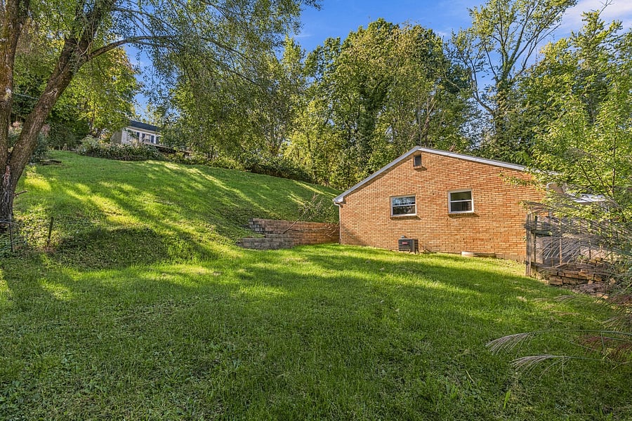 Side yard