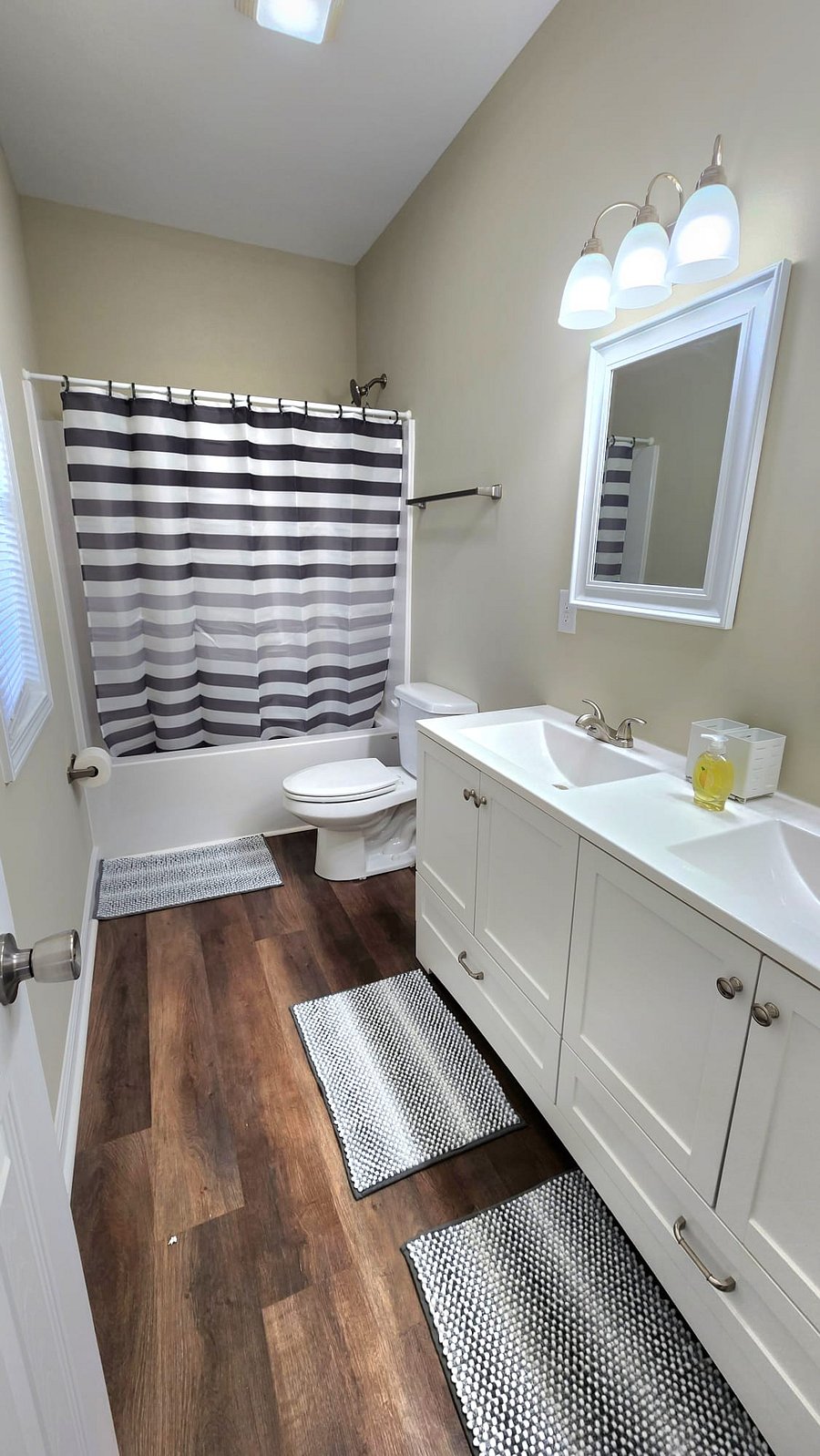 Furnished Finder property 829360_1 photo 6
