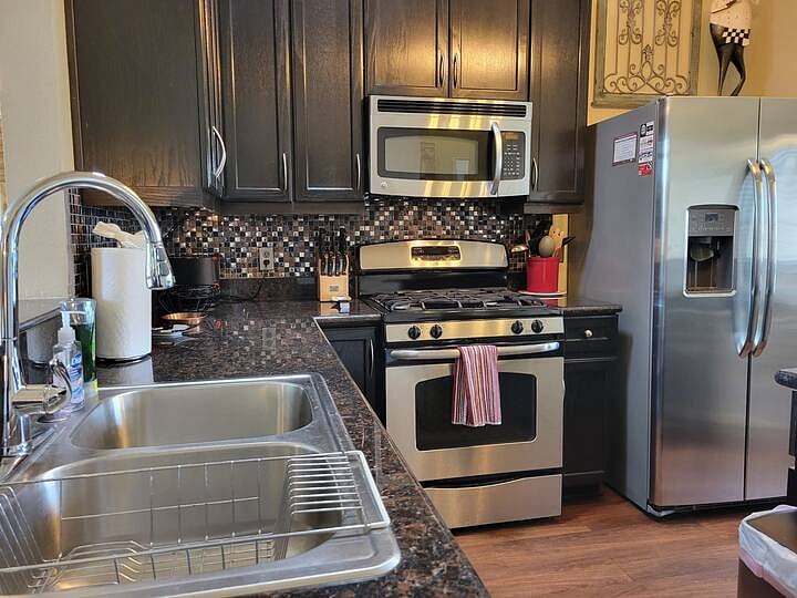 Furnished Finder property 829385_1 photo 5