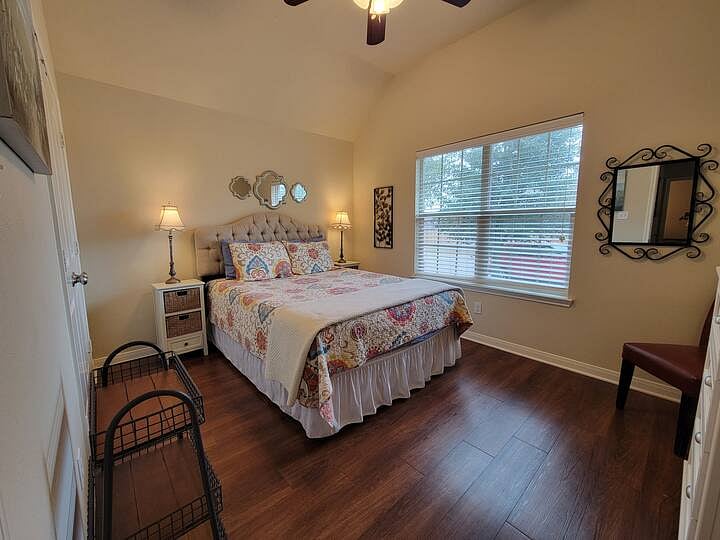 Furnished Finder property 829385_1 photo 10