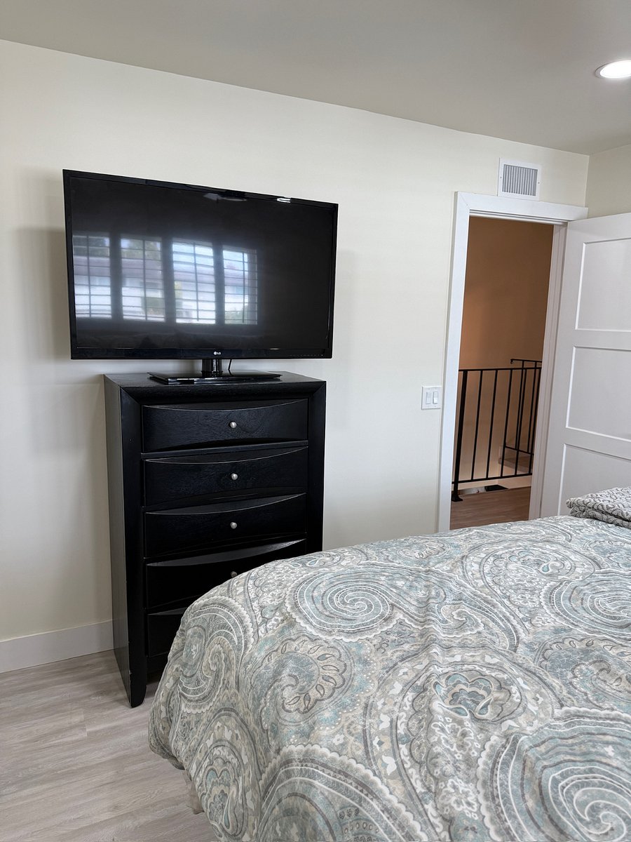 Guest Bedroom with King bed and Smart TV