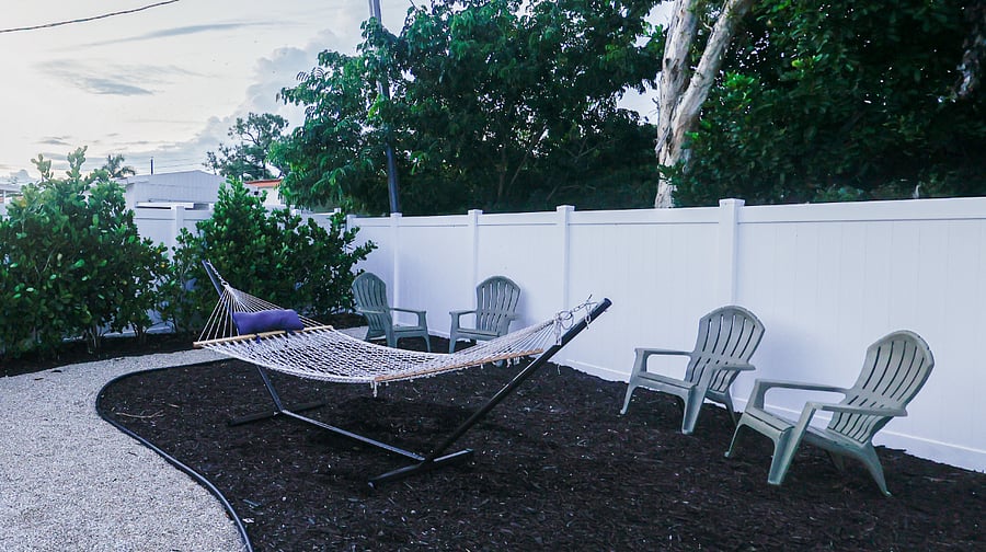 Right side patio area