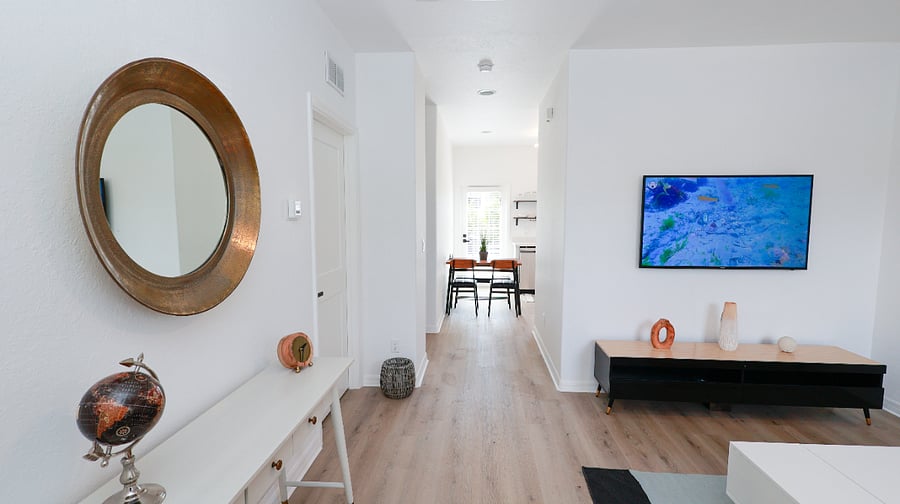Right side unit living room