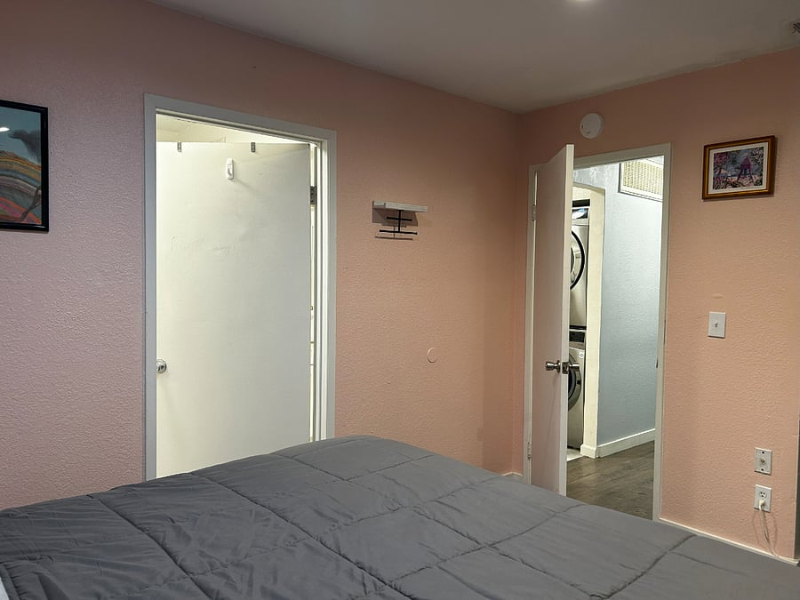Furnished Finder property 829527_1 photo 11