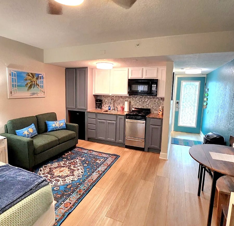 Furnished Finder property 829580_1 photo 3