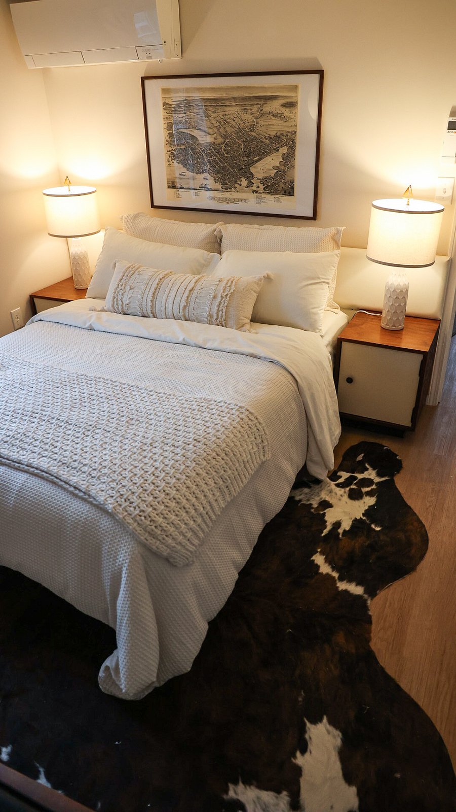 the bedroom in the evening.